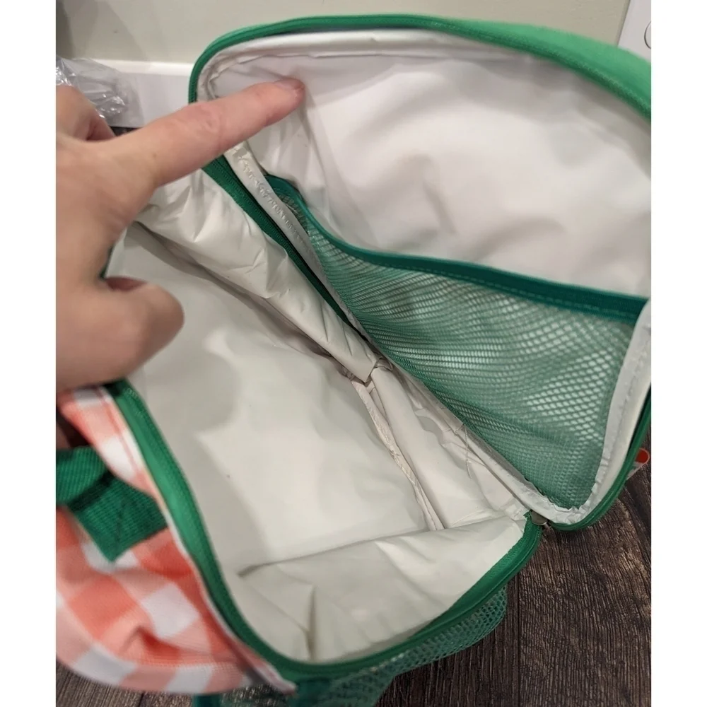Shrimp and Grits Apple and Gingham Print Lunch bag One Size